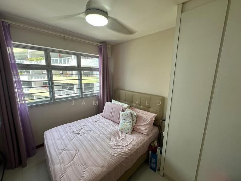 675D Fern Grove @ Yishun, 675D Yishun Avenue 4, Sembawang / Yishun, 2 Bedrooms, 731 sqft, HDB Flat For Sale, by James Yeo, 500278573 - Bedroom - PropertyGuru.com.sg