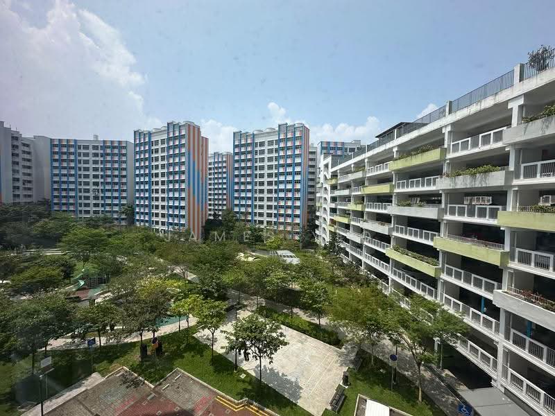 675D Fern Grove @ Yishun, 675D Yishun Avenue 4, Sembawang / Yishun, 2 Bedrooms, 731 sqft, HDB Flat For Sale, by James Yeo, 500278573 - Exterior - PropertyGuru.com.sg