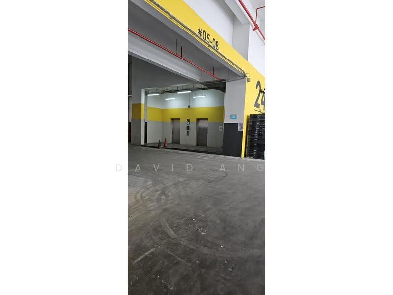 West Park BizCentral, 20 Pioneer Crescent, Boon Lay / Jurong / Tuas, 16,300 sqft, Factory / Workshop (B2) For Rent, by David Ang, 500278574 - Corridor - CommercialGuru.com.sg