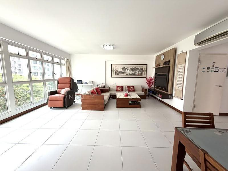 618B Punggol Drive, 618B Punggol Drive, Hougang / Punggol / Sengkang, 3 Bedrooms, 1,215 sqft, HDB Flat For Sale, by Candy ZiQi 紫绮, 500278582 - Living Room - PropertyGuru.com.sg