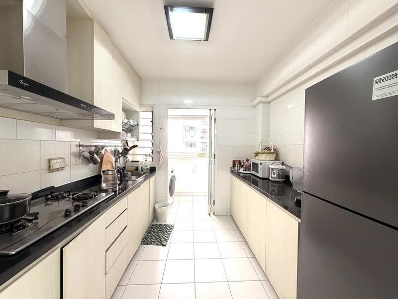 618B Punggol Drive, 618B Punggol Drive, Hougang / Punggol / Sengkang, 3 Bedrooms, 1,215 sqft, HDB Flat For Sale, by Candy ZiQi 紫绮, 500278582 - PropertyGuru.com.sg