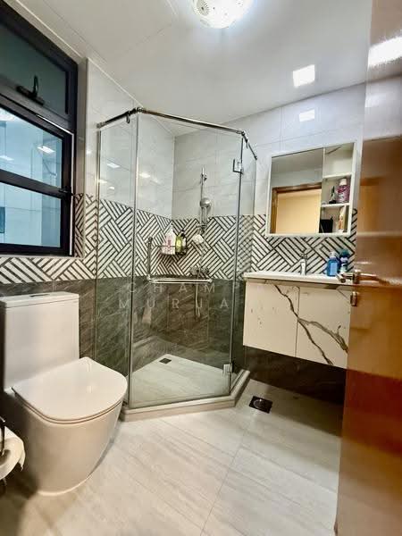 Haig Court, 152 Haig Road, East Coast / Marine Parade, 3 Bedrooms, 1,453 sqft, Condominium For Sale, by Champa Murjani, 500278593 - PropertyGuru.com.sg