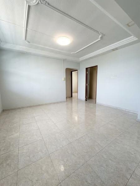246 Bangkit Road, 246 Bangkit Road, Dairy Farm / Bukit Panjang / Choa Chu Kang, 4 Bedrooms, 1,119 sqft, HDB Flat For Sale, by Aaron Lee李韋樘, 500278594 - Living Room - PropertyGuru.com.sg