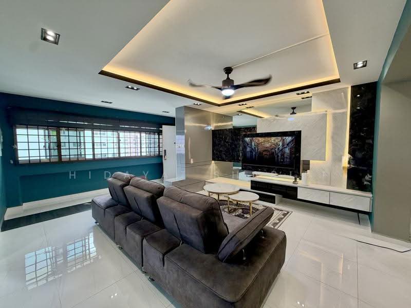743 Pasir Ris Street 71, 743 Pasir Ris Street 71, Pasir Ris / Tampines, 3 Bedrooms, 1,367 sqft, HDB Flat For Sale, by Hidayat Shariff, 500278603 - Living Room - PropertyGuru.com.sg