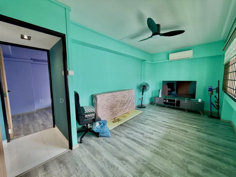 743 Pasir Ris Street 71, 743 Pasir Ris Street 71, Pasir Ris / Tampines, 3 Bedrooms, 1,367 sqft, HDB Flat For Sale, by Hidayat Shariff, 500278603 - Living Room - PropertyGuru.com.sg