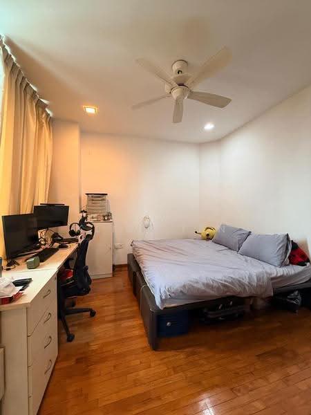 Jalan Kemuning, Sembawang / Yishun, 5 Bedrooms, 4,200 sqft, Semi-Detached House For Sale, by Klish Tan, 500278607 - Bedroom - PropertyGuru.com.sg