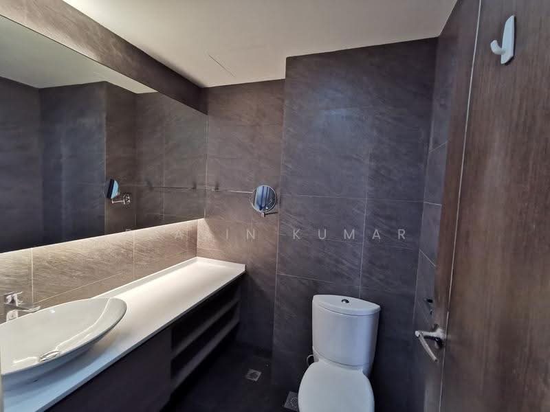Seasons View, 5 Pemimpin Drive, Ang Mo Kio / Bishan / Thomson, 3 Bedrooms, 1,141 sqft, Condominium For Sale, by Pravin Kumar, 500278610 - Bathroom - PropertyGuru.com.sg