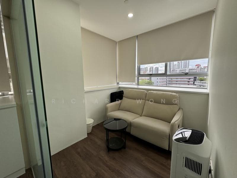 Cendex Centre, 120 Lower Delta Road, Alexandra / Commonwealth, 1,152 sqft, Light Industrial (B1) For Sale, by Richard Wong, 500278613 - Living Room - CommercialGuru.com.sg
