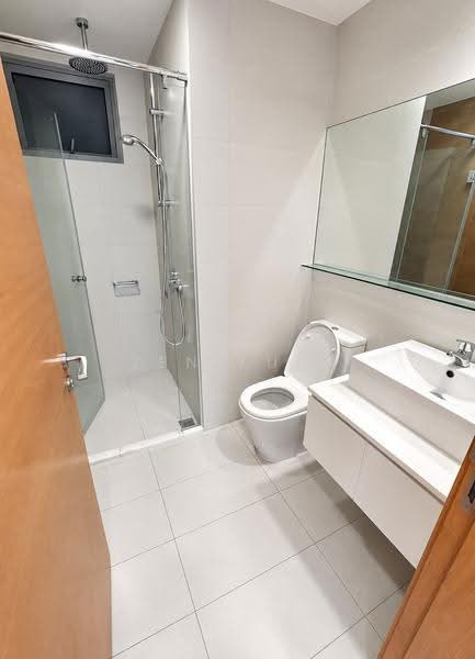 Centro Residences, 59 Ang Mo Kio Avenue 8, Ang Mo Kio / Bishan / Thomson, 3 Bedrooms, 1,356 sqft, Condominium For Sale, by Zen Kuik, 500278619 - Bathroom - PropertyGuru.com.sg