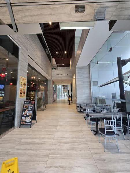 Alexandra Technopark, 438A Alexandra Road, Buona Vista / West Coast / Clementi New Town, 5,145 sqft, Light Industrial (B1) For Rent, by Christopher Kwek, 500278625 - Corridor - CommercialGuru.com.sg
