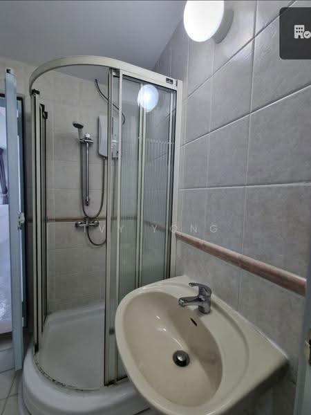 336 River Valley, 336 River Valley Road, Orchard / River Valley, 2 Bedrooms, 1,582 sqft, Apartment For Rent, by Ivy Yong, 500278628 - Bathroom - PropertyGuru.com.sg