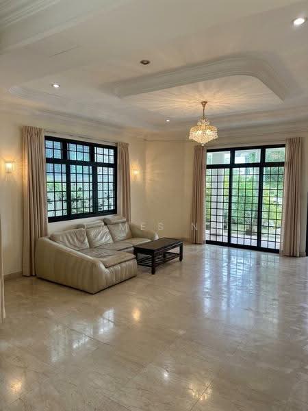 Paya Lebar Crescent, Paya Lebar Crescent, Hougang / Punggol / Sengkang, 6 Bedrooms, 5,600 sqft, Semi-Detached House For Sale, by James Ng, 500278630 - Living Room - PropertyGuru.com.sg
