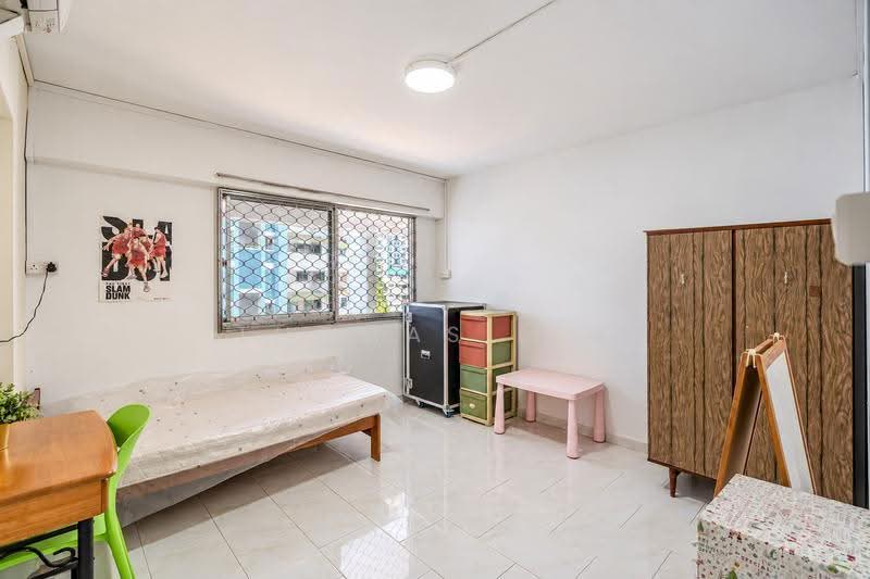 538 Hougang Street 52, 538 Hougang Street 52, Hougang / Punggol / Sengkang, 4 Bedrooms, 1,582 sqft, HDB Flat For Sale, by Thomas Lim, 500278637 - Bedroom - PropertyGuru.com.sg
