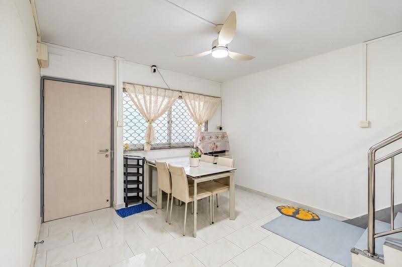 538 Hougang Street 52, 538 Hougang Street 52, Hougang / Punggol / Sengkang, 4 Bedrooms, 1,582 sqft, HDB Flat For Sale, by Thomas Lim, 500278637 - Dining Room - PropertyGuru.com.sg