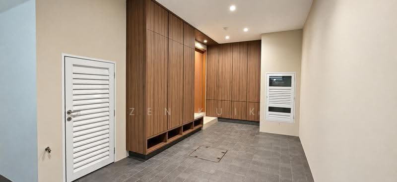 Greenwood Mews, 271 Greenwood Avenue, Newton / Novena, 5 Bedrooms, 3,100 sqft, Cluster House For Sale, by Zen Kuik, 500278641 - Entrance - PropertyGuru.com.sg
