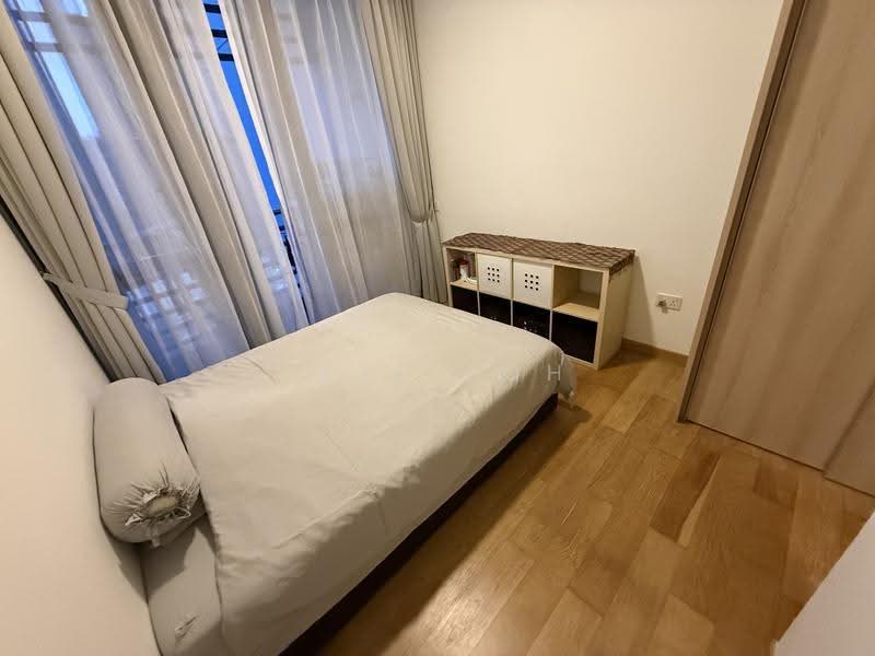 The Crest, 103 Prince Charles Crescent, Alexandra / Commonwealth, Room Rental, 120 sqft, Condominium For Rent, by Jeff Loh, 500278642 - Bedroom - PropertyGuru.com.sg