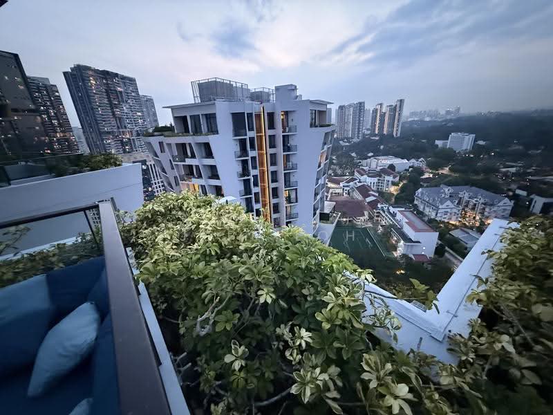 The Crest, 103 Prince Charles Crescent, Alexandra / Commonwealth, Room Rental, 120 sqft, Condominium For Rent, by Jeff Loh, 500278642 - View - PropertyGuru.com.sg