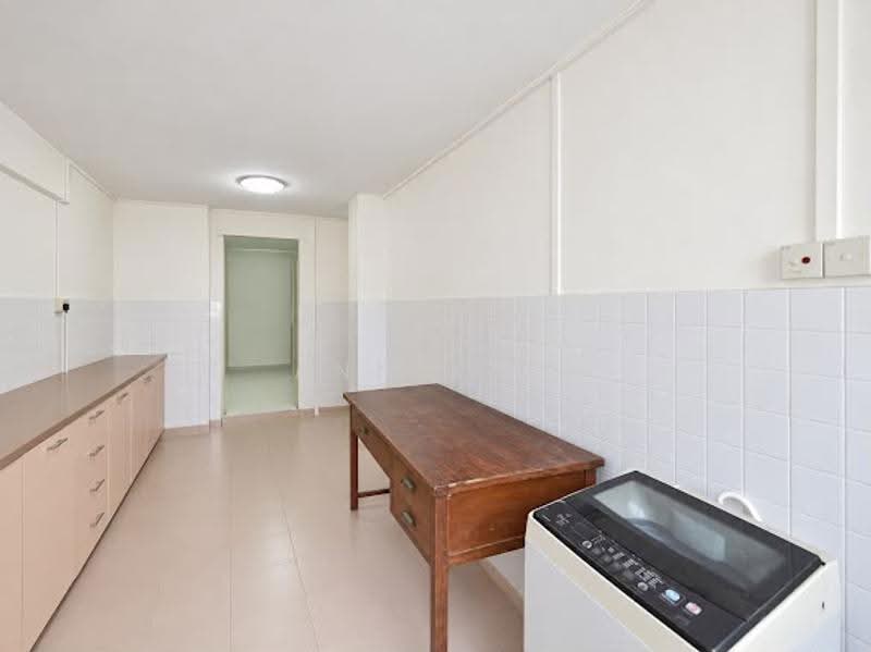 157 Bukit Batok Street 11, Dairy Farm / Bukit Panjang / Choa Chu Kang, 1,593 sqft, Shop / Shophouse For Sale, by Ann Koh, 500278643 - Interior - CommercialGuru.com.sg
