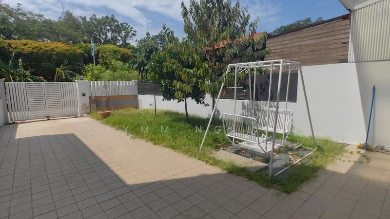 Sarina Terrace, Lorong Sarina, Eunos / Geylang / Paya Lebar, 4 Bedrooms, 2,900 sqft, Terraced House For Sale, by Kymm Ng LC, 500278648 - Exterior - PropertyGuru.com.sg