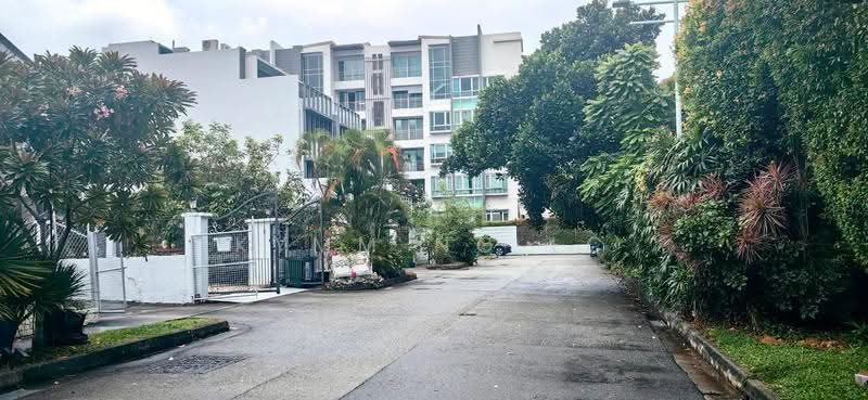 Sarina Terrace, Lorong Sarina, Eunos / Geylang / Paya Lebar, 4 Bedrooms, 2,900 sqft, Terraced House For Sale, by Kymm Ng LC, 500278648 - Exterior - PropertyGuru.com.sg