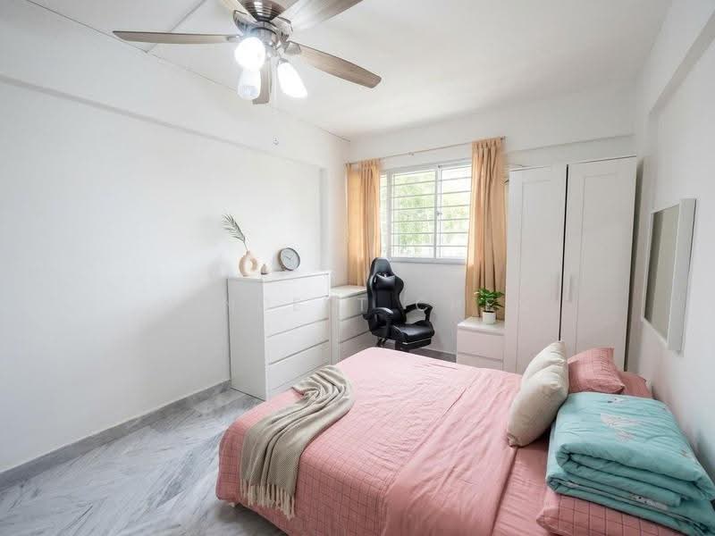 523 Bedok North Street 3, 523 Bedok North Street 3, Bedok / Upper East Coast, 3 Bedrooms, 990 sqft, HDB Flat For Sale, by Vincent Chen, 500278652 - Bedroom - PropertyGuru.com.sg