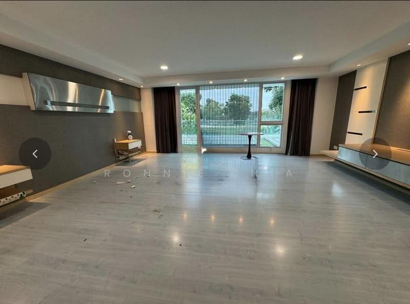LengKong Satu / LengKong Dua / LengKong Tiga, Eunos / Geylang / Paya Lebar, 5 Bedrooms, 5,500 sqft, Semi-Detached House For Sale, by Ronnie Chia, 500278656 - Living Room - PropertyGuru.com.sg