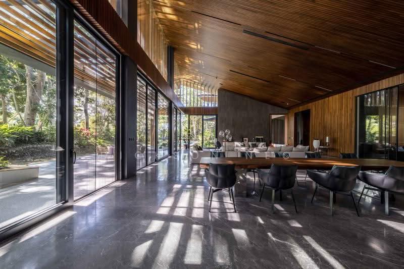 Low Psf Bukit Timah Huge Land, Tanglin / Holland / Bukit Timah, 5 Bedrooms, 4,988 sqft, Bungalow House For Sale, by Dickson Neo, 500278662 - Living Room - PropertyGuru.com.sg