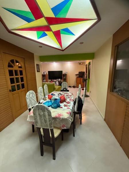 472 Sembawang Drive, 472 Sembawang Drive, Sembawang / Yishun, 4 Bedrooms, 1,401 sqft, HDB Flat For Sale, by G. Rajan, 500278671 - Dining Room - PropertyGuru.com.sg