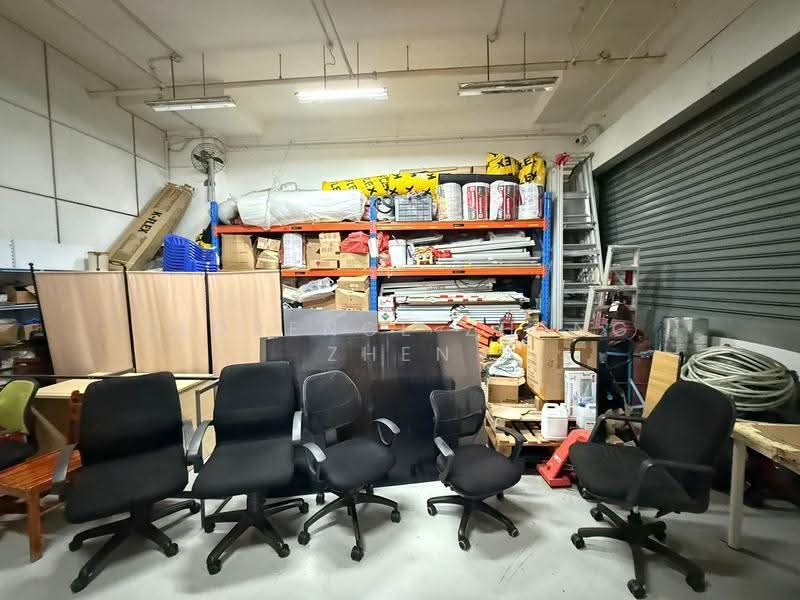 Tradehub 21, 18 Boon Lay Way, Boon Lay / Jurong / Tuas, 1,485 sqft, Light Industrial (B1) For Rent, by Florence Zheng Zhen, 500278673 - Interior - CommercialGuru.com.sg