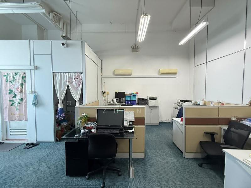 Tradehub 21, 18 Boon Lay Way, Boon Lay / Jurong / Tuas, 1,485 sqft, Light Industrial (B1) For Rent, by Florence Zheng Zhen, 500278673 - Interior - CommercialGuru.com.sg