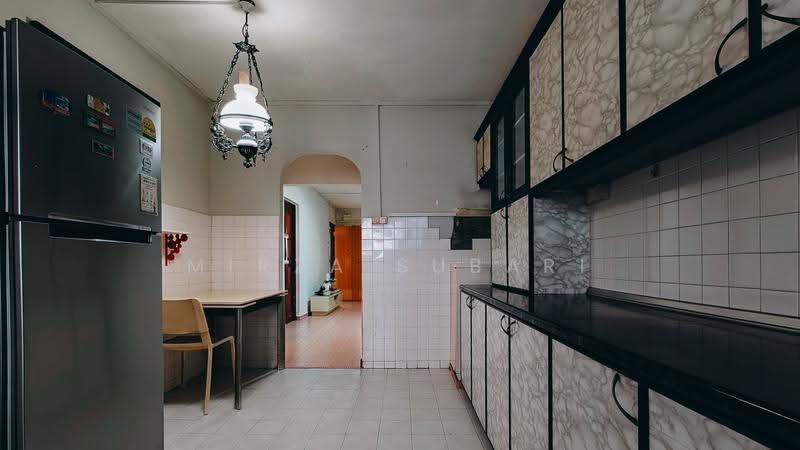 540 Bukit Batok Street 52, 540 Bukit Batok Street 52, Dairy Farm / Bukit Panjang / Choa Chu Kang, 2 Bedrooms, 786 sqft, HDB Flat For Sale, by Mirza Subari, 500278675 - Kitchen - PropertyGuru.com.sg