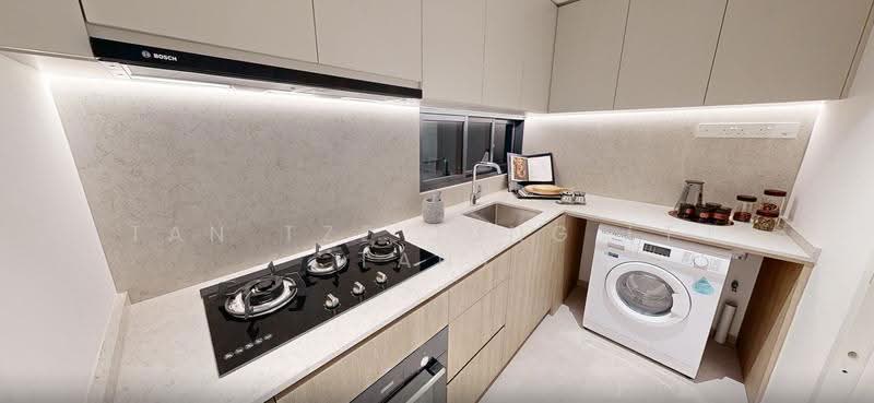 Coastal Cabana, 32 Jalan Loyang Besar, Changi Airport / Changi Village, 3 Bedrooms, 915 sqft, Executive Condominium For Sale, by Tan Tze Jung (TJ Tan), 500278680 - Kitchen - PropertyGuru.com.sg
