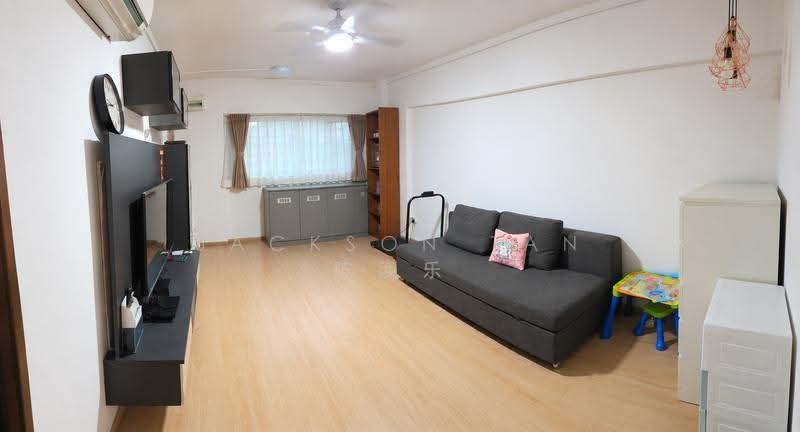 108 Jalan Bukit Merah, 108 Jalan Bukit Merah, Alexandra / Commonwealth, 2 Bedrooms, 796 sqft, HDB Flat For Sale, by Jackson Tan 陈涣乐, 500278681 - Living Room - PropertyGuru.com.sg