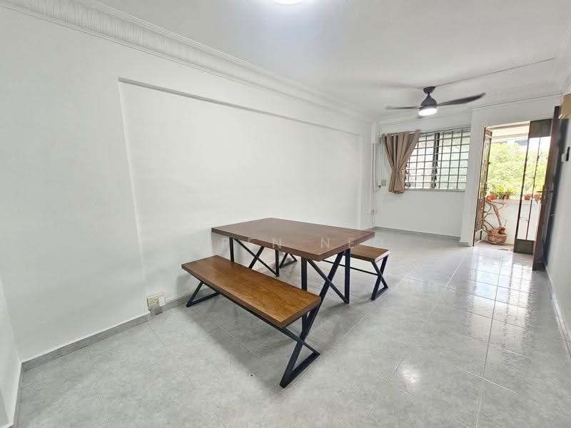 513 Ang Mo Kio Avenue 8, 513 Ang Mo Kio Avenue 8, Ang Mo Kio / Bishan / Thomson, Room Rental, 200 sqft, HDB Flat For Rent, by Karen Neo, 500278683 - Dining Room - PropertyGuru.com.sg