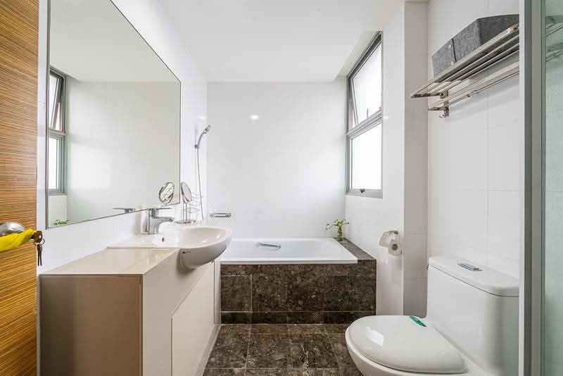 The Elysia, 6 Mar Thoma Road, Balestier / Toa Payoh, 3 Bedrooms, 1,163 sqft, Condominium For Sale, by Eunice Lam, 500278684 - Bathroom - PropertyGuru.com.sg