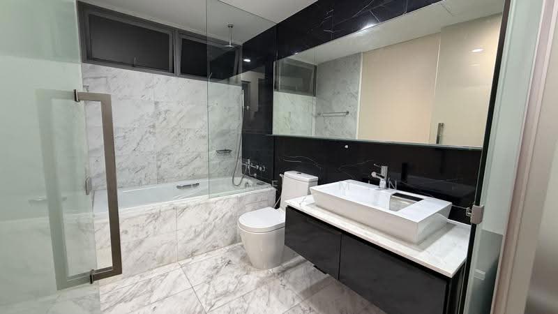 Centro Residences, 59 Ang Mo Kio Avenue 8, Ang Mo Kio / Bishan / Thomson, 3 Bedrooms, 1,206 sqft, Condominium For Rent, by Michael Min, 500278686 - Bathroom - PropertyGuru.com.sg