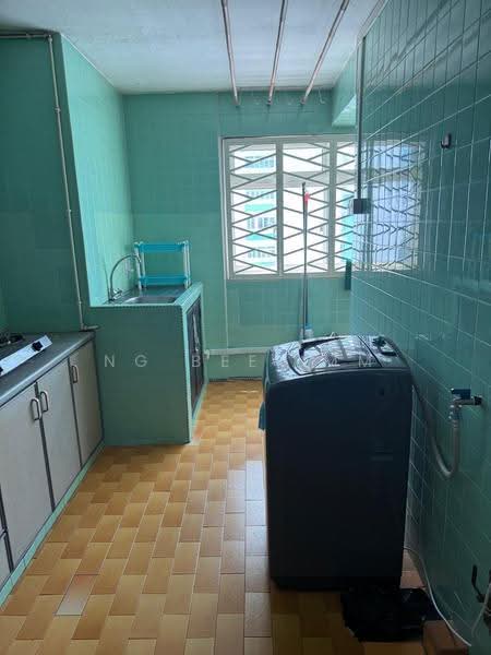 Blk 26 Bendemeer road, Bendemeer road, 2 Bedrooms, 764 sqft, HDB Flat For Sale, by Ng Bee Imm, 500278688 - Kitchen - PropertyGuru.com.sg