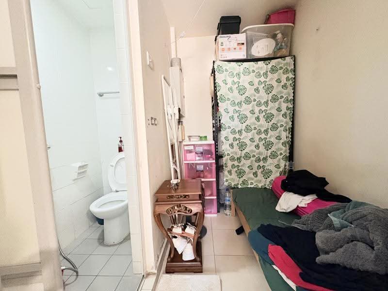 Edelweiss Park Condo, 90 Flora Road, Changi Airport / Changi Village, 3 Bedrooms, 1,281 sqft, Condominium For Sale, by Ryan Ong 王伟信, 500278699 - Bathroom - PropertyGuru.com.sg