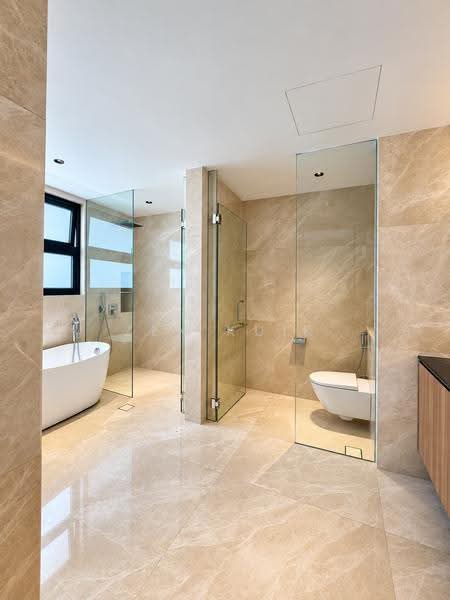 Braddell Heights Estate, Matlock Rise, Macpherson / Potong Pasir, 6 Bedrooms, 5,090 sqft, Bungalow House For Sale, by Zen Kuik, 500278701 - Bathroom - PropertyGuru.com.sg
