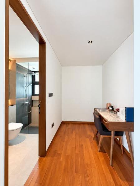 Braddell Heights Estate, Matlock Rise, Macpherson / Potong Pasir, 6 Bedrooms, 5,090 sqft, Bungalow House For Sale, by Zen Kuik, 500278701 - Bathroom - PropertyGuru.com.sg