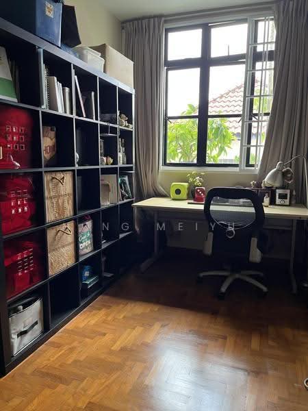 Avila Terrace, Mariam Way, Changi Airport / Changi Village, 6 Bedrooms, 3,000 sqft, Terraced House For Rent, by Hong Meiyu, 500278705 - Study - PropertyGuru.com.sg
