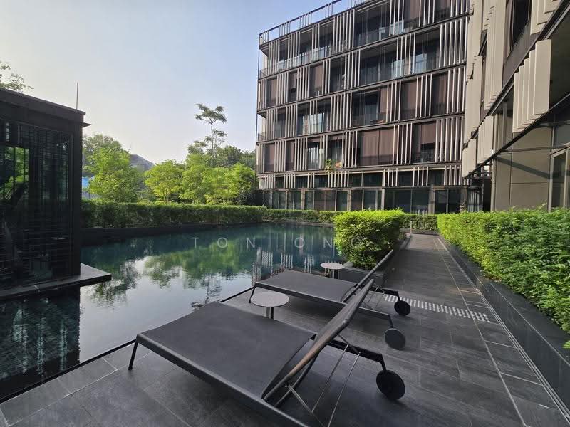Petit Jervois, 33 Jervois Road, Tanglin / Holland / Bukit Timah, 2 Bedrooms, 818 sqft, Condominium For Rent, by Ton Ong, 500278709 - Exterior - PropertyGuru.com.sg