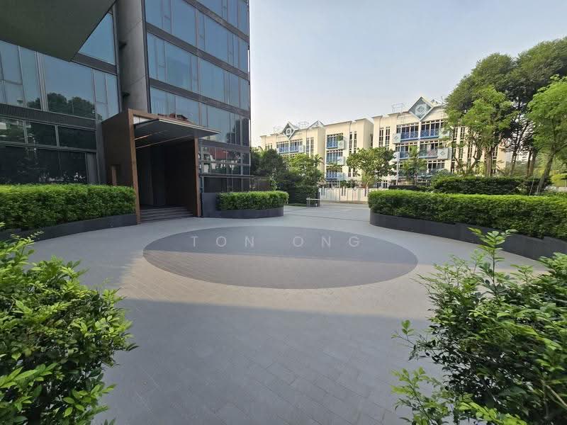 Petit Jervois, 33 Jervois Road, Tanglin / Holland / Bukit Timah, 2 Bedrooms, 818 sqft, Condominium For Rent, by Ton Ong, 500278709 - Exterior - PropertyGuru.com.sg