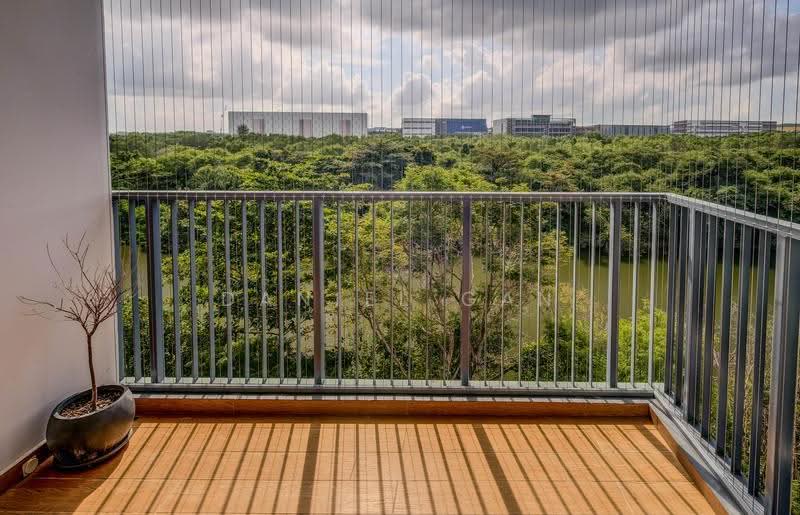 Kingsford Waterbay, 84 Upper Serangoon View, Hougang / Punggol / Sengkang, 2 Bedrooms, 689 sqft, Condominium For Sale, by Daniel Gan, 500278713 - Balcony - PropertyGuru.com.sg