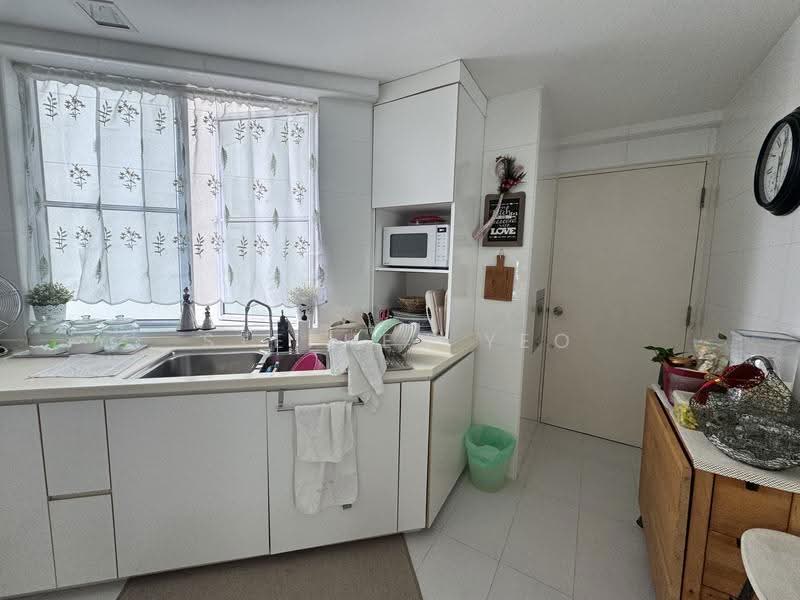 Elias Green, 3 Elias Road, Pasir Ris / Tampines, 3 Bedrooms, 1,551 sqft, Condominium For Sale, by Stephen Yeo, 500278715 - Kitchen - PropertyGuru.com.sg