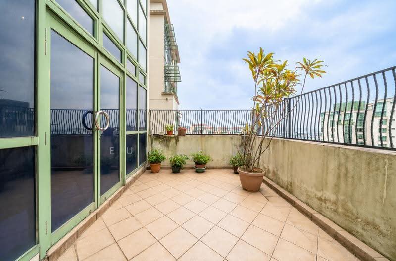 Windermere, 32 Choa Chu Kang Street 64, Dairy Farm / Bukit Panjang / Choa Chu Kang, 5 Bedrooms, 2,756 sqft, Condominium For Sale, by Eunice Lam, 500278716 - Balcony - PropertyGuru.com.sg