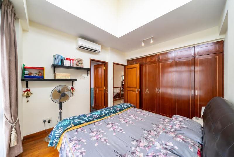 Windermere, 32 Choa Chu Kang Street 64, Dairy Farm / Bukit Panjang / Choa Chu Kang, 5 Bedrooms, 2,756 sqft, Condominium For Sale, by Eunice Lam, 500278716 - Bedroom - PropertyGuru.com.sg