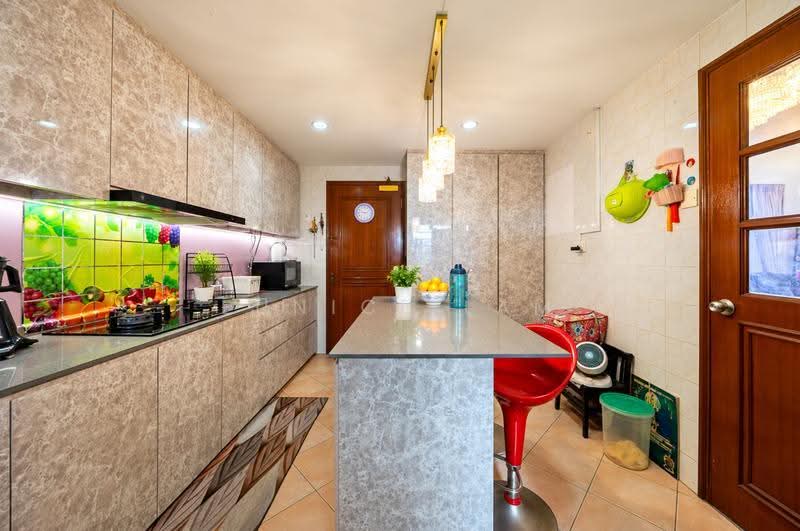 Windermere, 32 Choa Chu Kang Street 64, Dairy Farm / Bukit Panjang / Choa Chu Kang, 5 Bedrooms, 2,756 sqft, Condominium For Sale, by Eunice Lam, 500278716 - Kitchen - PropertyGuru.com.sg