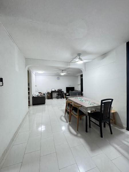 14 Toh Yi Drive, 14 Toh Yi Drive, Clementi Park / Upper Bukit Timah, 4 Bedrooms, 1,313 sqft, HDB Flat For Sale, by Jenny Lee, 500278757 - Living Room - PropertyGuru.com.sg