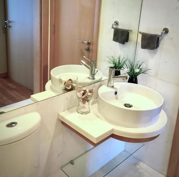 Icon, 10 Gopeng Street, Chinatown / Tanjong Pagar, 1 Bedroom, 581 sqft, Apartment For Rent, by Grace Siow, 500278774 - Bathroom - PropertyGuru.com.sg